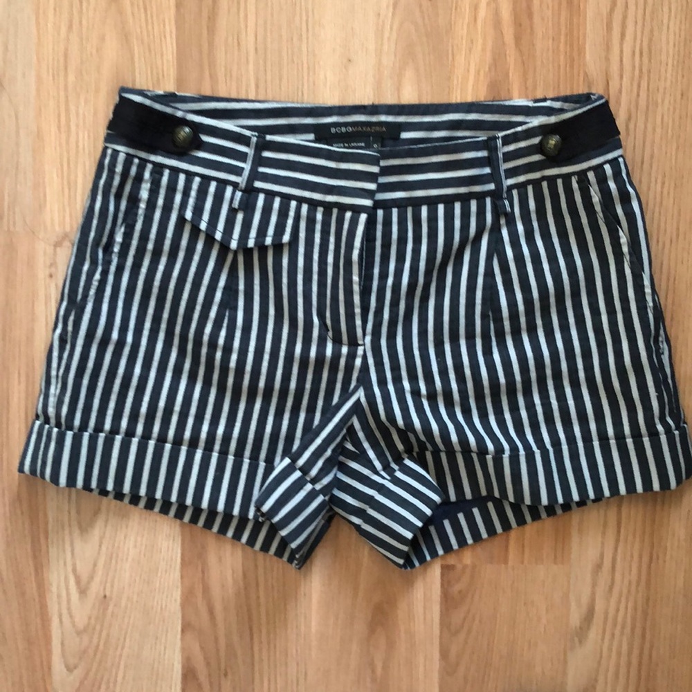 BCBG shorts